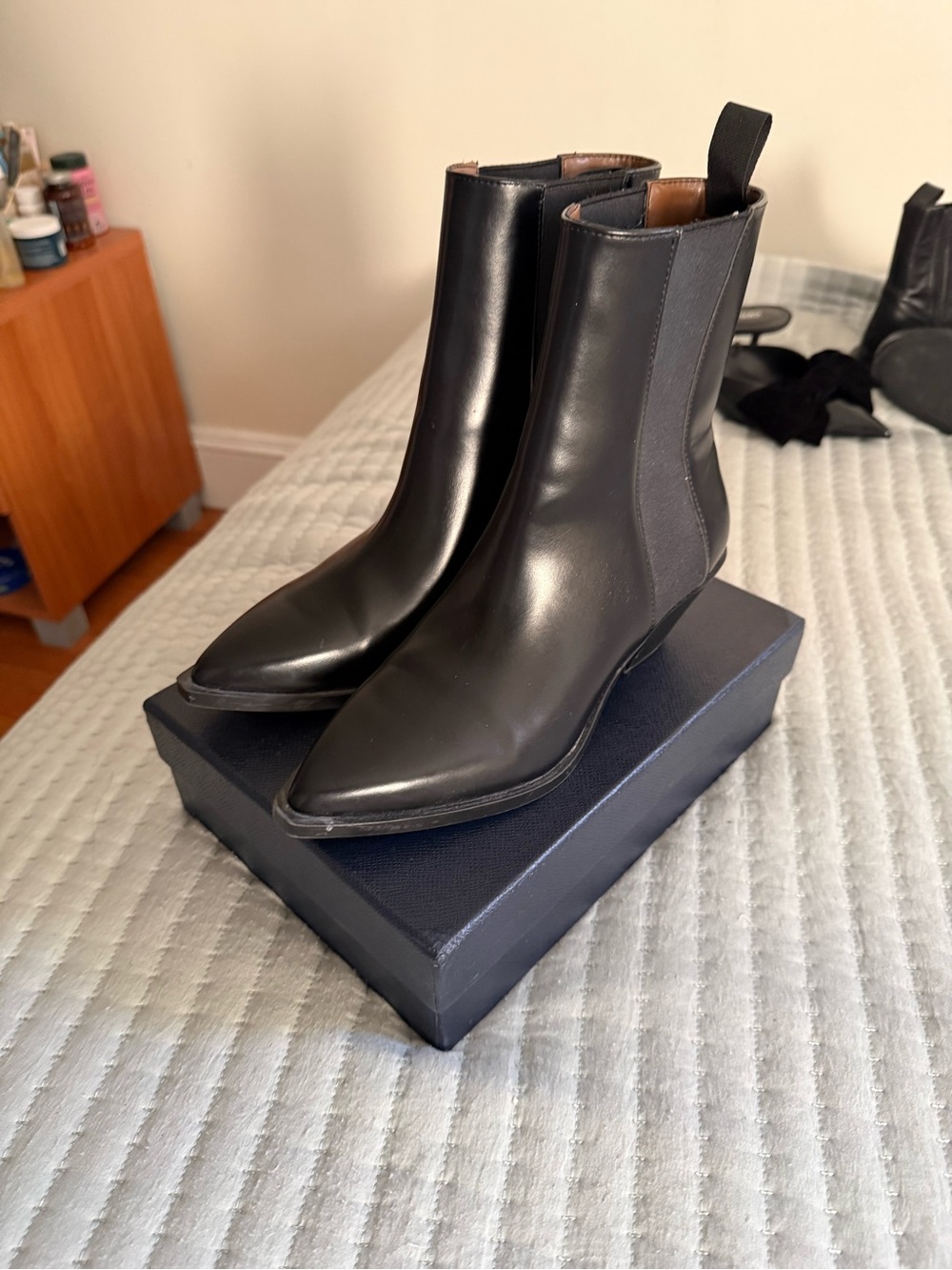 H&M Black Pointed Toe Chelsea Ankle Boots